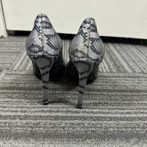 Stella McCartney gray snake print canvas stiletto heels.  Sz 37.5 - Picture 9 of 10